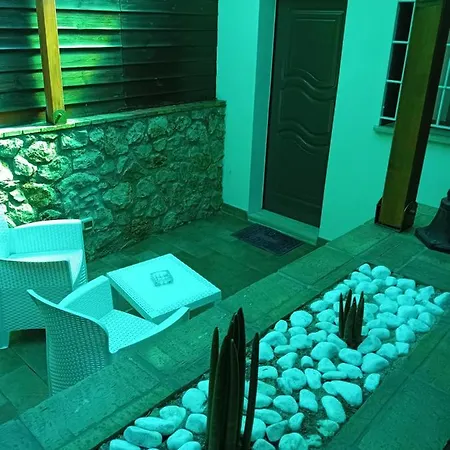 Emari Guest house 4*